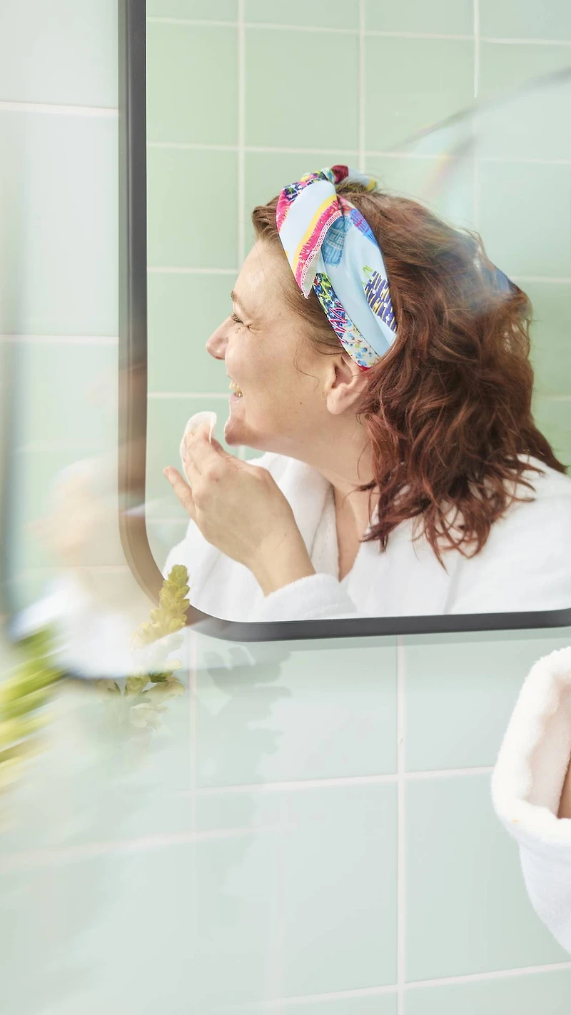 My Family Houses Knot Wrap