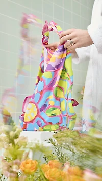 Flourish in Color Knot Wrap