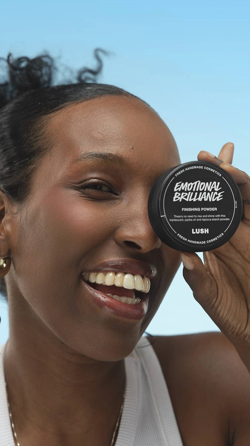 Poudre translucide pour le visage Emotional Brilliance