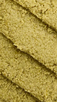 Turmeric Roll