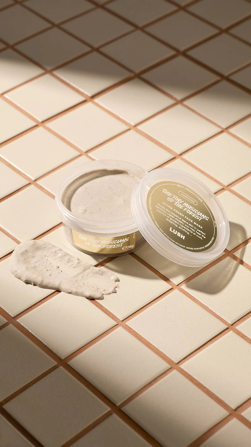 The Tiny Musicians Of The Forest Ultra Fresh Face Mask