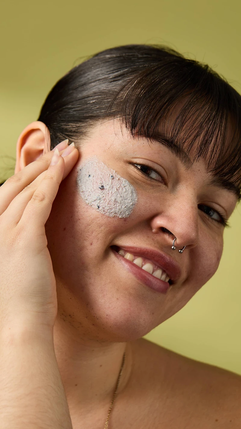 Blueberry Roly Poly Fresh Cleanser