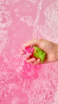 Invaders From Mars Bubble Bar