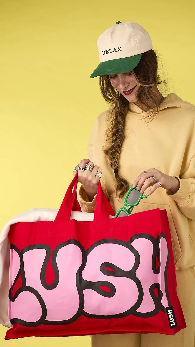 Retro Bubble Lush Big Bag Red Tote Bag