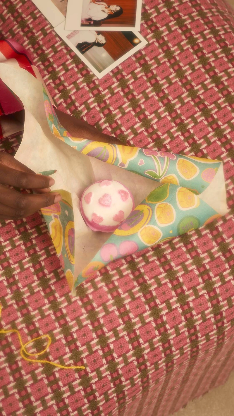 Tutti Frutti Lokta Wrap