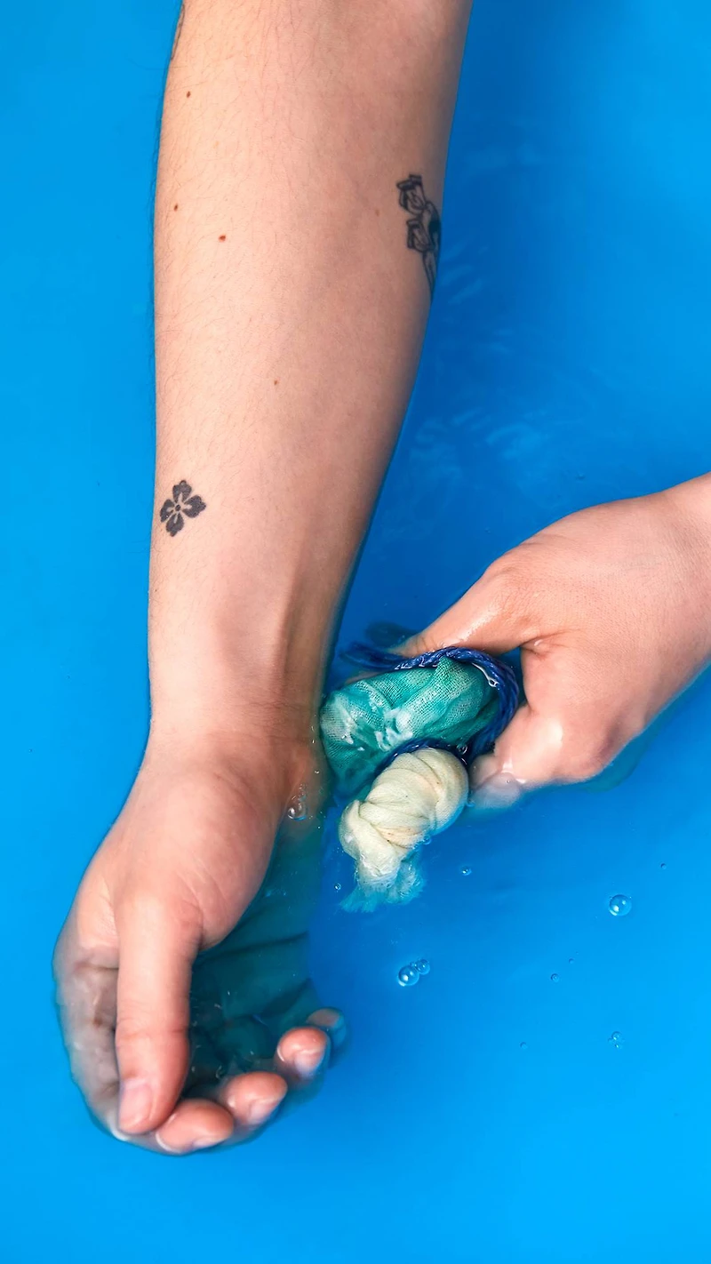 Gentle Mugwort Cataplasm Bath Bomb