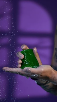 Alien Egg Farm Shower Jelly