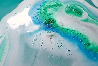 Lazy Oaf Happy Face | Bath Bomb