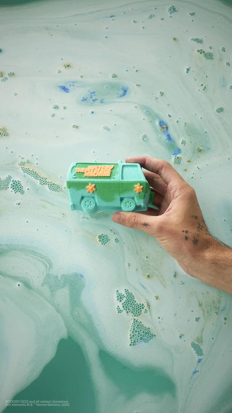 Mystery Machine™ Bath Bomb