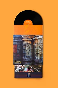 Vinyle avec clé USB Karma par Sheema Mukherjee & Simon Richmond