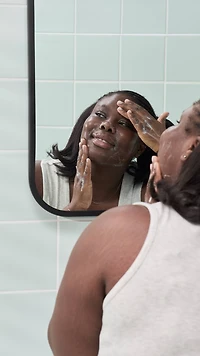 Baby Bear Facial Gummy Wash