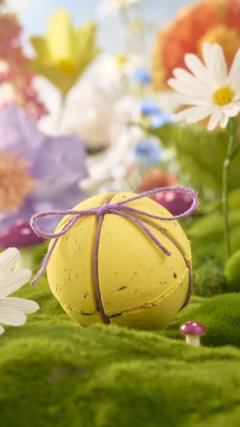 Careys Secret Garden Bath Bomb