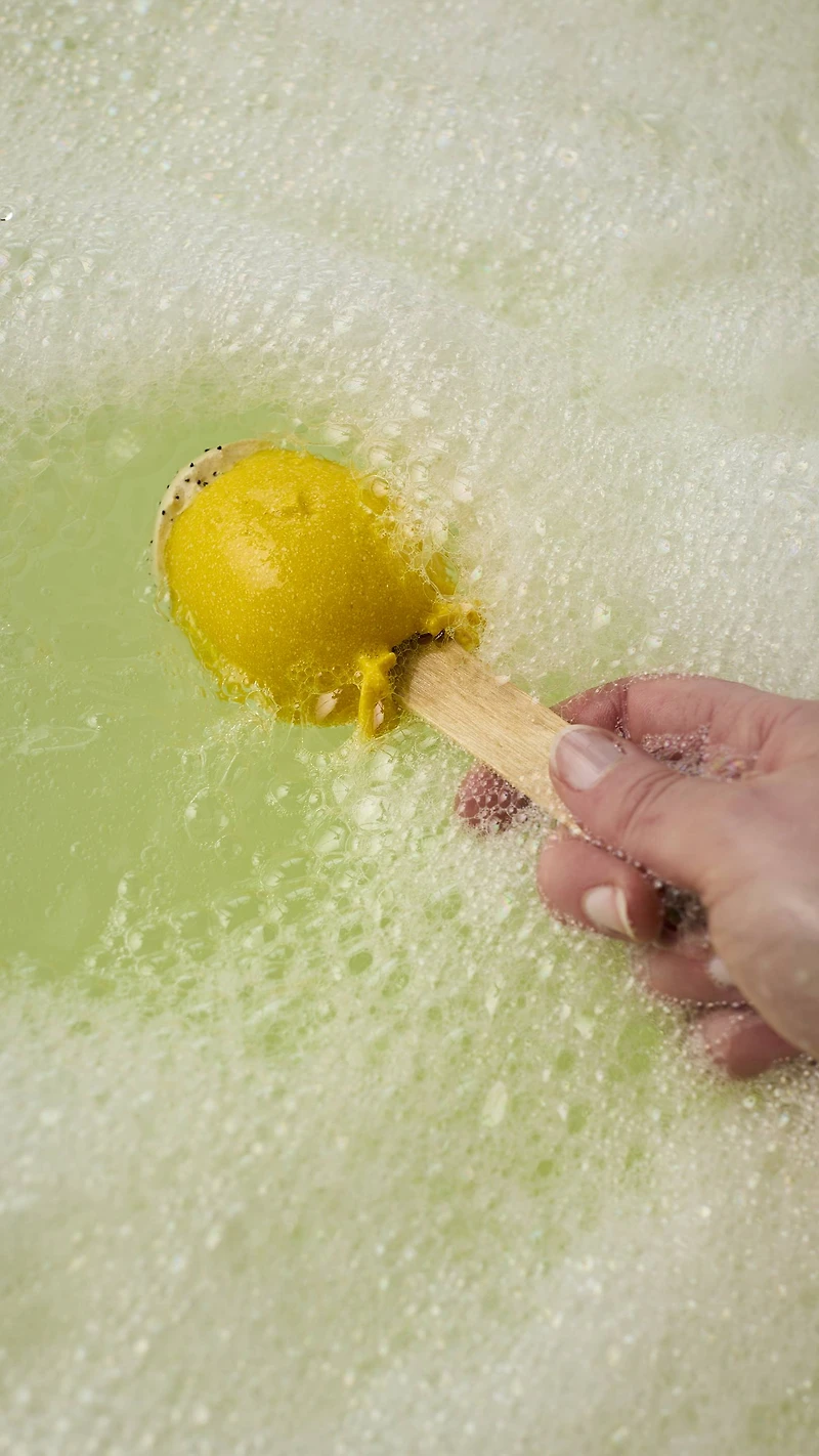 Chick On A Stick Reusable Bubble Bar