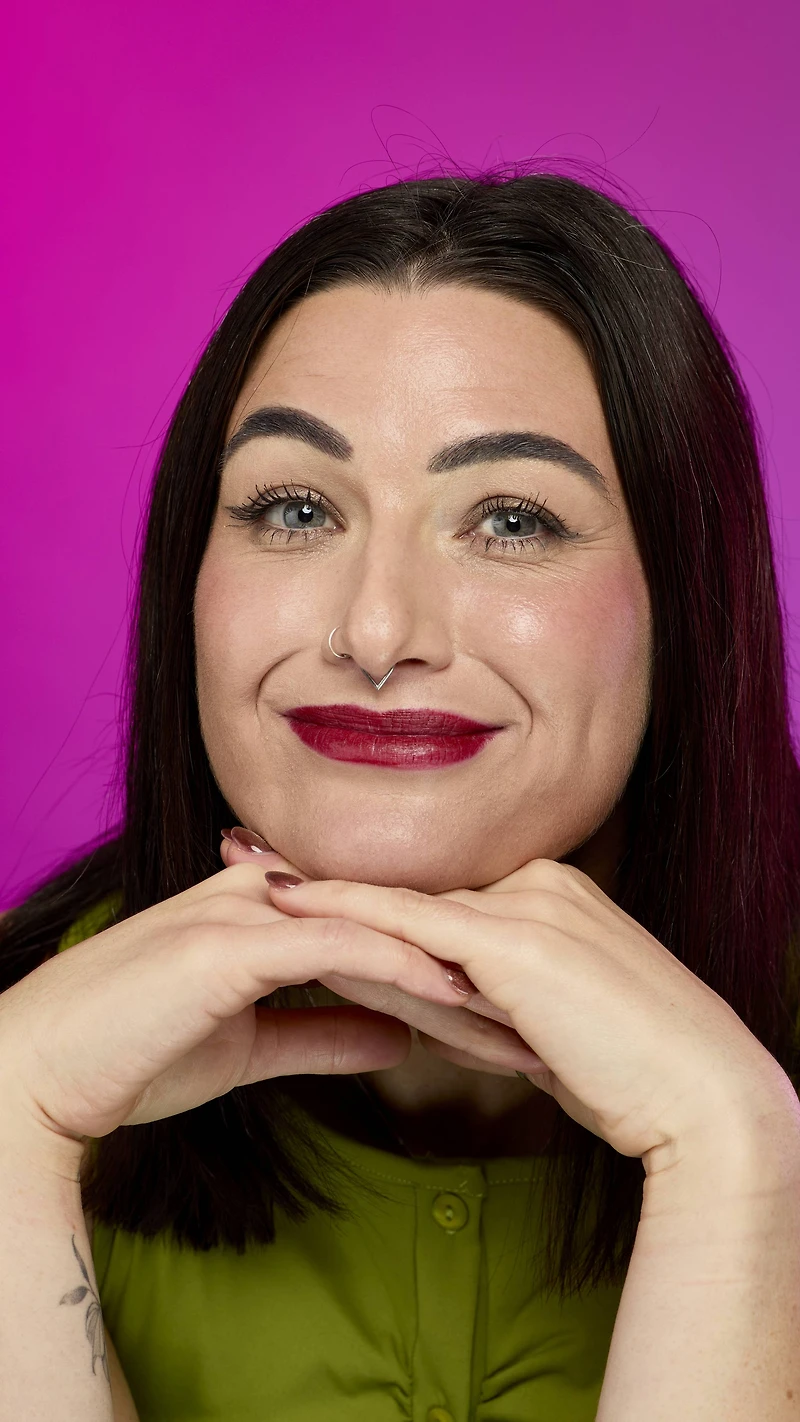 Crimson Reds Lipstick Square