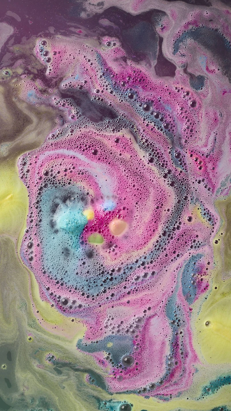 Eggs On Legs Bath Bomb