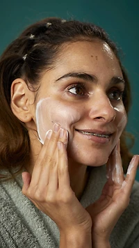 Pineapple Facial Wash