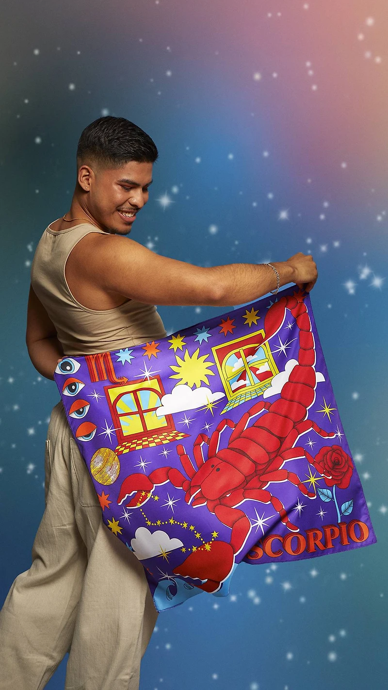 Scorpio Knot Wrap