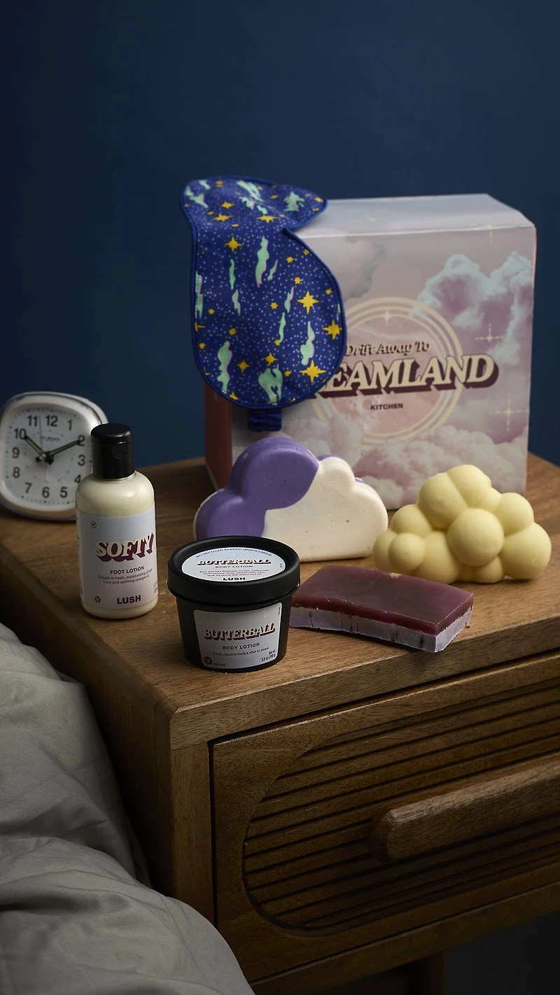 Lush Kitchen Shower Box