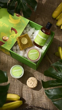 Lush Kitchen Shower Box