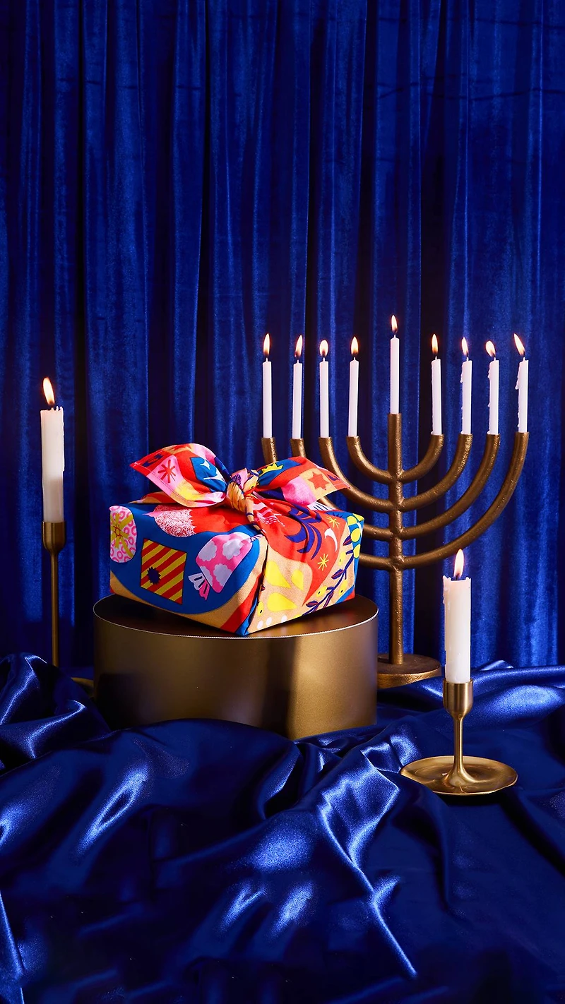 The Eighth Flame Knot Wrap