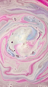Toby's Magic Cow Bath Bomb