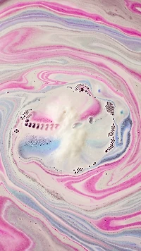 Toby's Magic Cow Bath Bomb