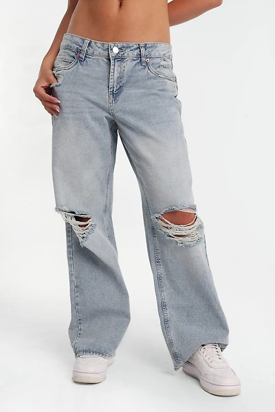 Chloe Low Rise Baggy Jeans - Medium Blue / Reg