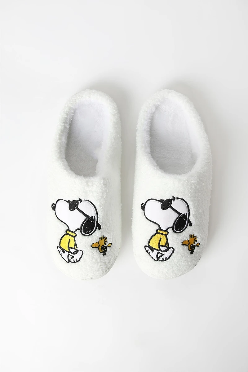 Mens Snoopy Plush Slippers - White /