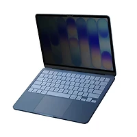 Macbook Neo Spigen SafeView Privacy Screen clear