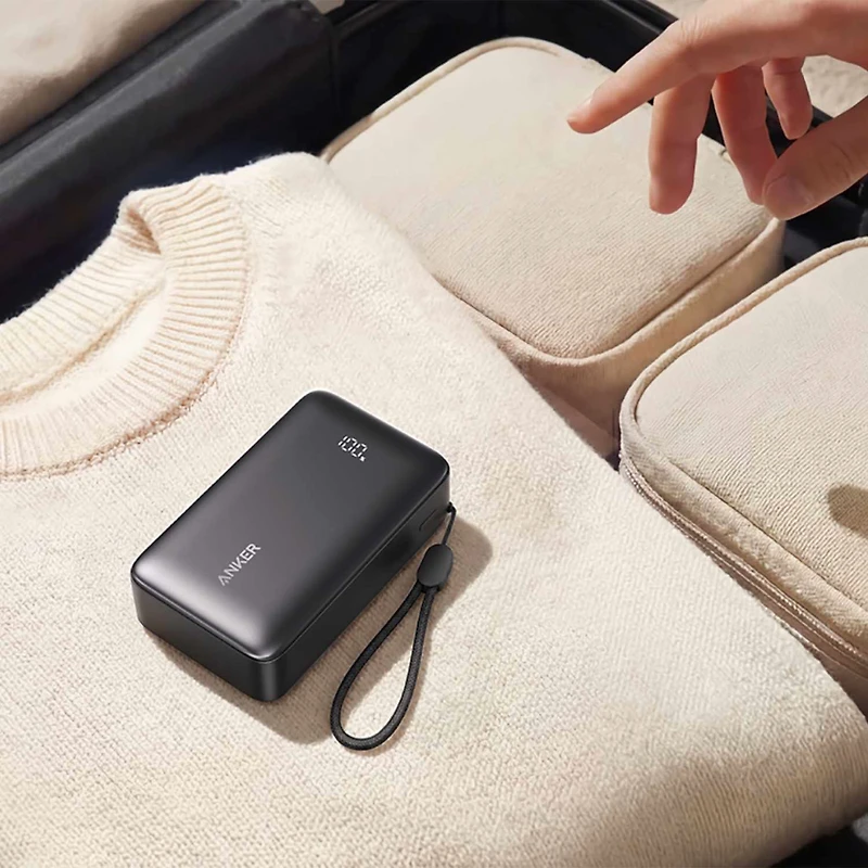 Anker - 10000mAh 30W Compact Portable Battery Black