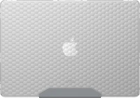 UAG 134010114343 Étui Rigide Essential Armor Ice pour MacBook Air 15-inch M4 2025/M3 2024/M2 2023