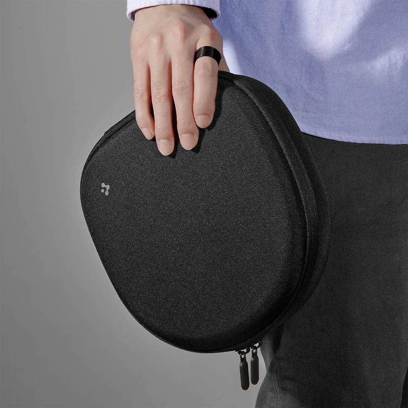 Universal Spigen Klasden Headphone Carrying Case - Black