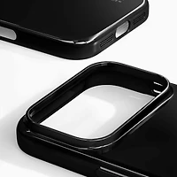 Ideal of Sweden IDSLCMSI2561P280 Étui Slim MagSafe Noir Brillante pour iPhone 17 Pro
