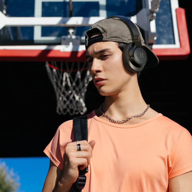 Jbl - Tune 720bt Wireless Over Ear Bluetooth Headphones