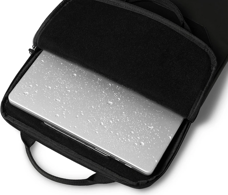 Urban Armor Gear (UAG) - Dryout Ulti Laptop Sleeve 16in - Black
