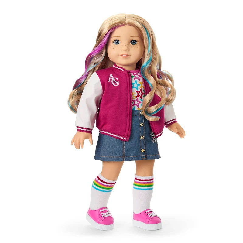 Truly Me™ 18-inch Doll #110 with wavy blonde hair