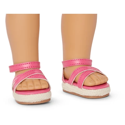 Truly Me™ 18-inch Doll #101 + Show Your Sweet Side Accessories