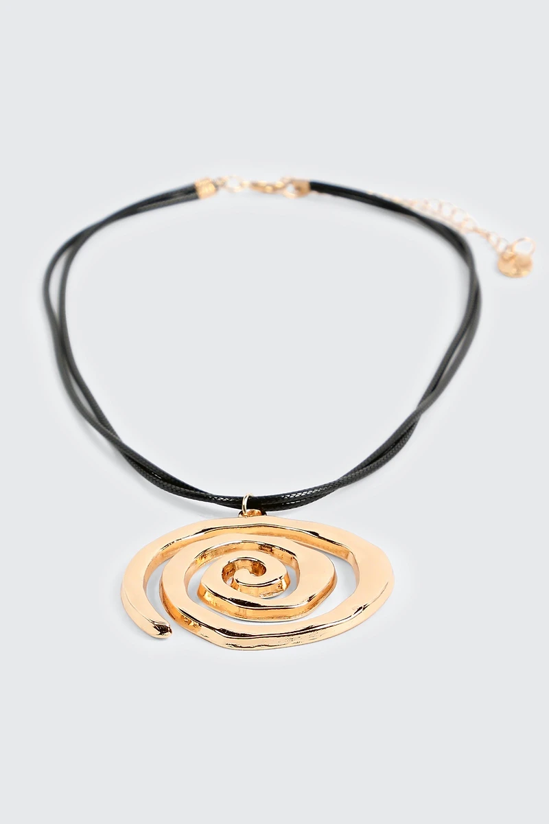 Collier à pendentif tourbillon