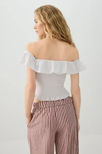 Haut smocké à épaules dénudées