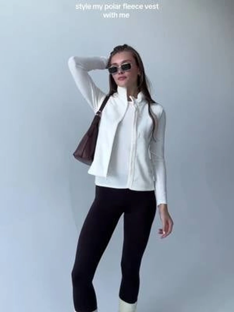 Bottes mini en faux mouton