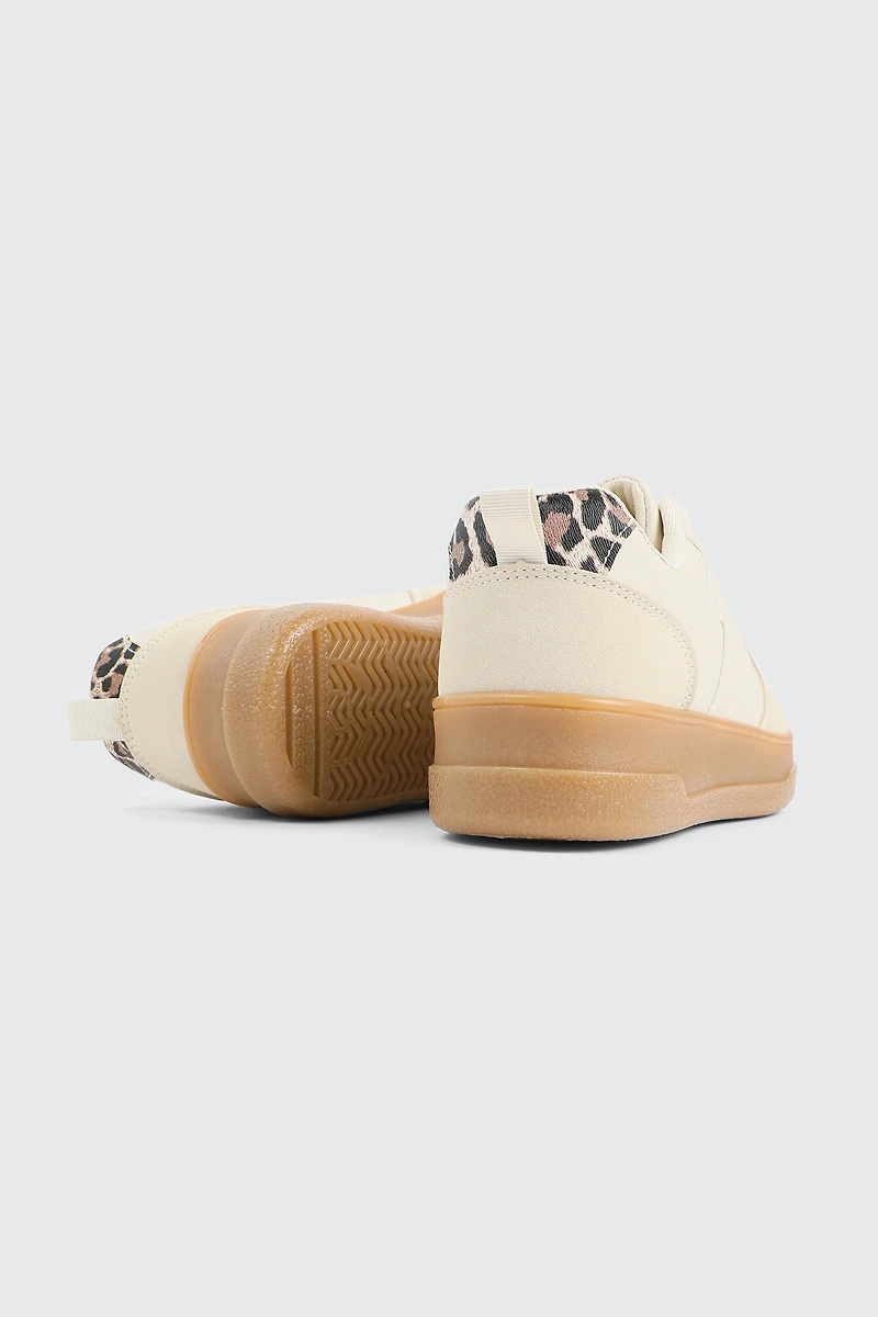 Espadrilles à détails contrastants