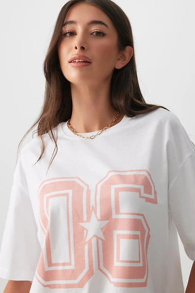 Ardene Oversized Graphic T-Shirt in White | Size | Cotton/Elastane
