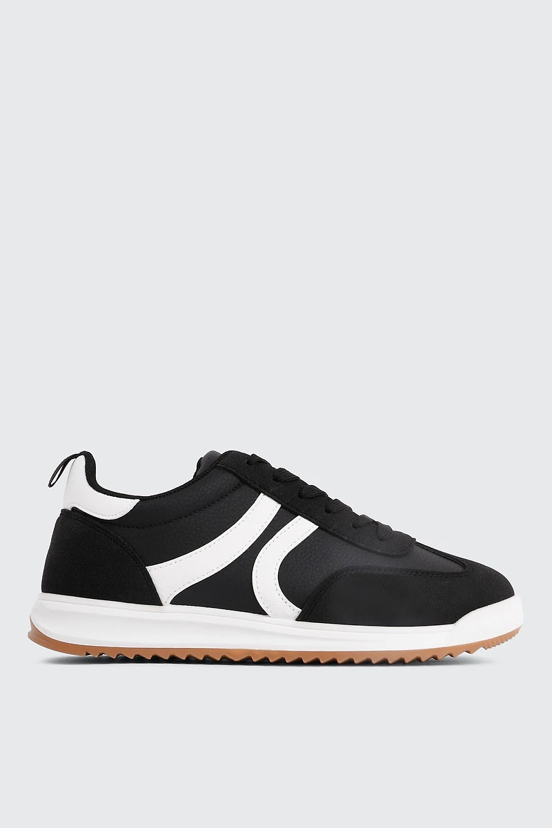 Ardene Faux Suede & Leather Contrast Sneakers in Black | Size