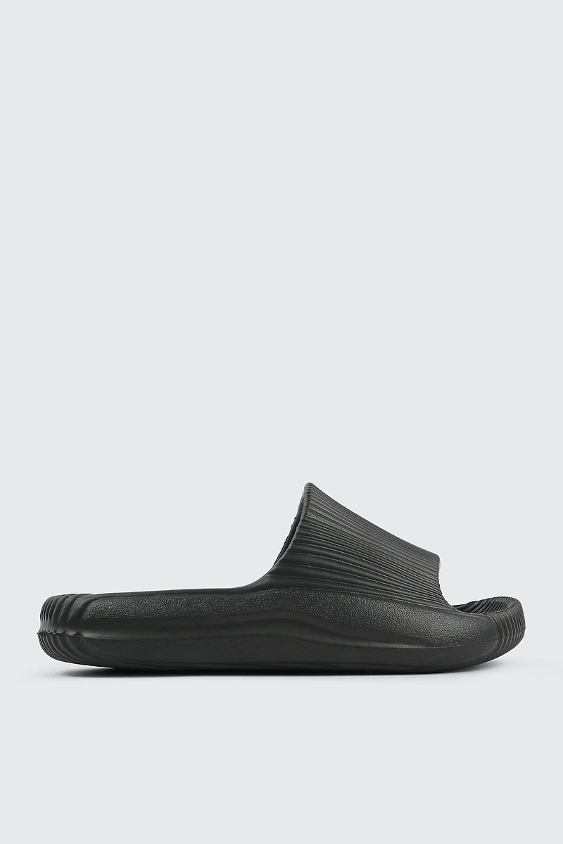 Ardene Textured Slides in Black | Size