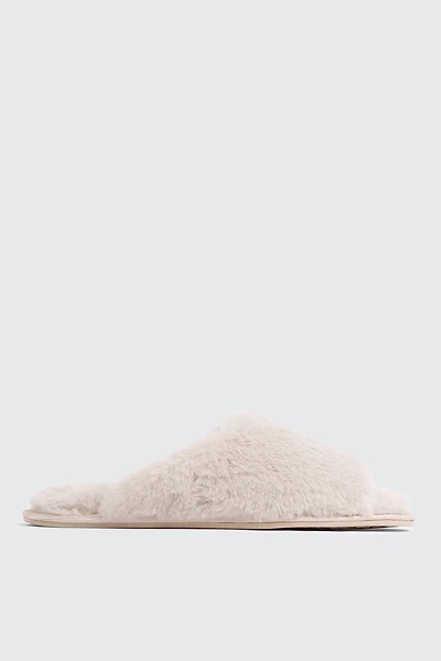 Pantoufles en fausse fourrure