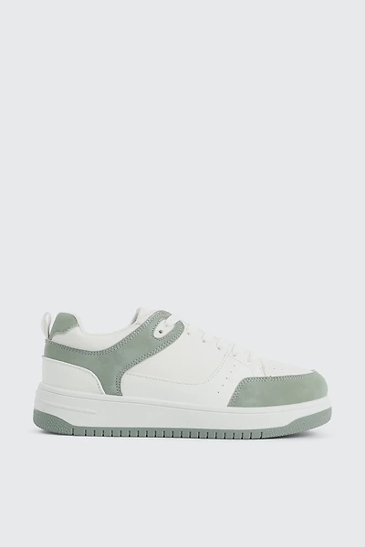 Ardene Laced Sneakers in Sage | Size