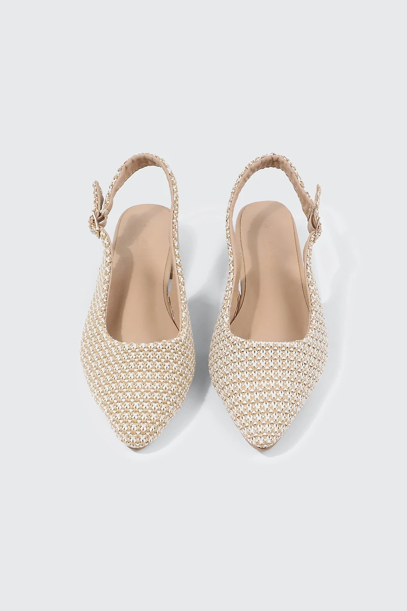 Talons plats à bride arrière et bout pointu