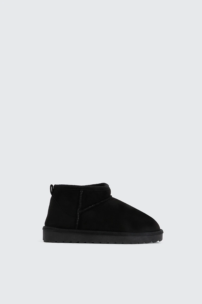 Ardene Kids Faux Sheepskin Boots in Black | Size | Faux Suede