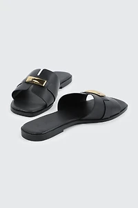 Sandales à bout carré