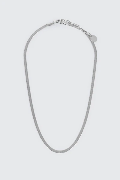 Ardene Stainless Steel Herringbone Chain Necklace in Silver